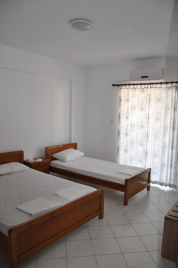 Apartments Stavroula Ηospitality Nea Vrasna Exterior foto