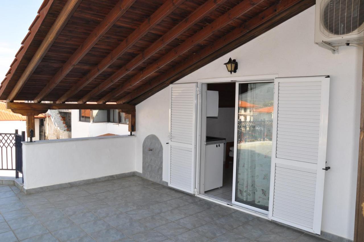 Apartments Stavroula Ηospitality Nea Vrasna Quarto foto